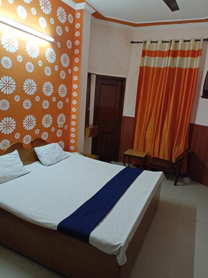 Sunrise Hotel Jalandhar Eksteriør billede